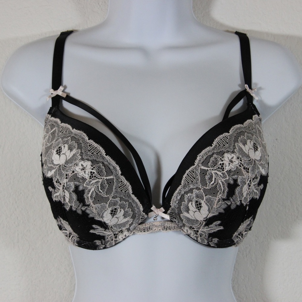 Victoria's Secret - Dream Angels Push up lace